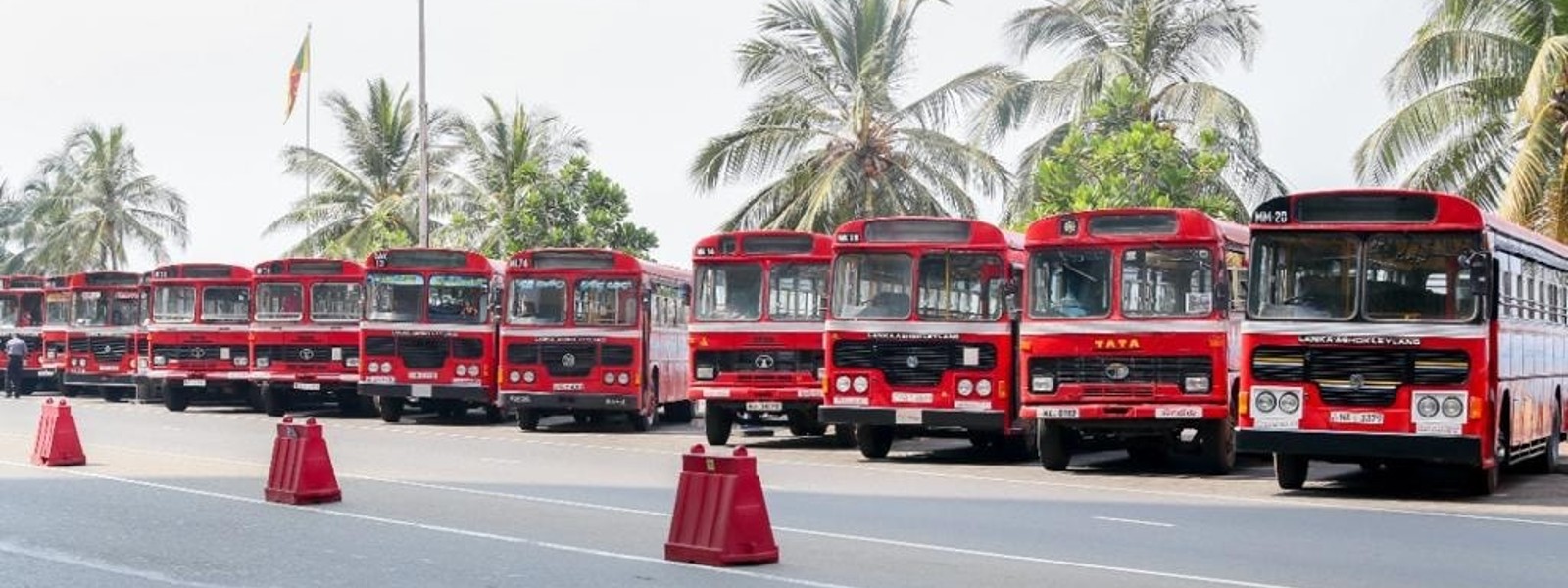 பஸ் விபத்துகளால் இலங்கை போக்குவரத்து சபைக்கு 800 மில்லியன் ரூபா நட்டம்